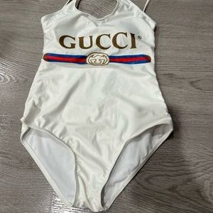 Luxury bathing suit size L fits as a M